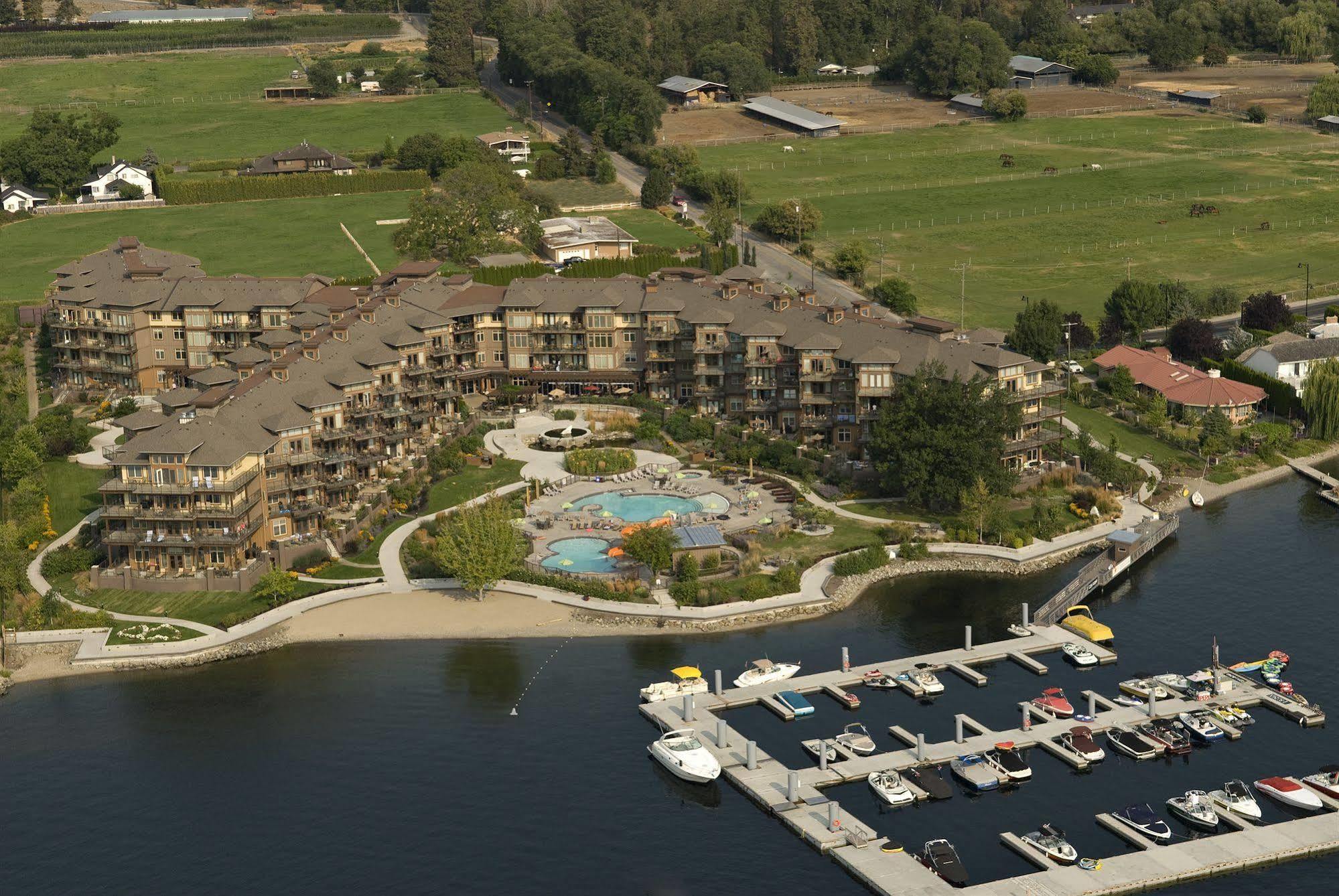 The Cove Lakeside Resort West Kelowna Exterior foto